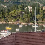 Boutique Pattiera Hotell 4*