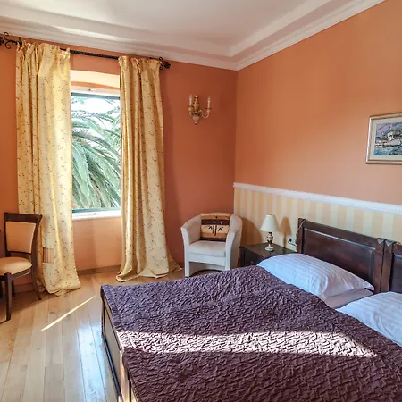 Boutique Pattiera 4*